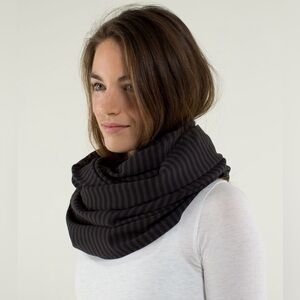 Lululemon Scarf